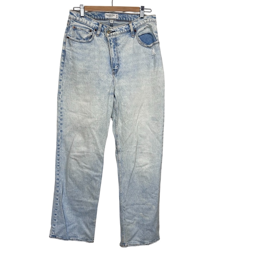 Abercrombie‎ & Fitch jeans 90s Relaxed high rise Curve Love 30 Light Wash Denim